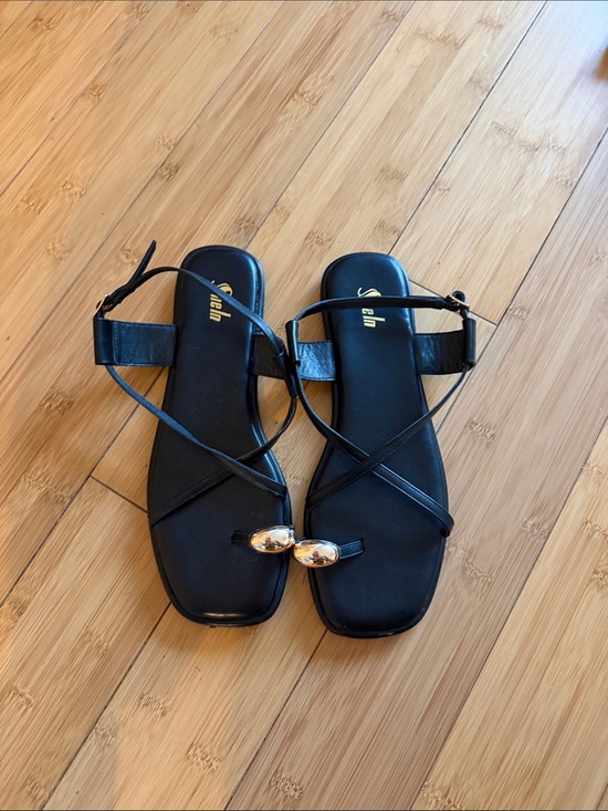 SHEIN Shoes - Black Strappy Sandals with Gold Toe Accent